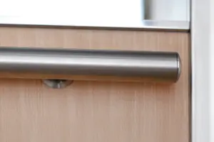 ALGEDI-CABINA ASCENSORE-corrimano