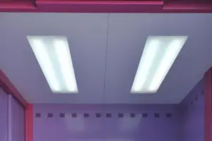 CARGO 02-cabina montacarichi-illuminazione