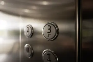 CARGO 04-cabina montacarichi-pulsantiera di cabina