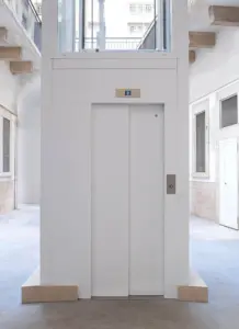 porte telescopiche bianche a 2 ante